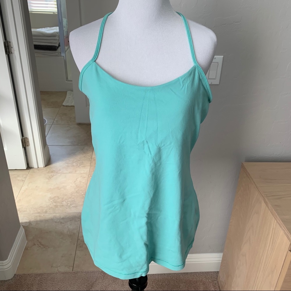 Lululemon Athletica Top size 12 mint